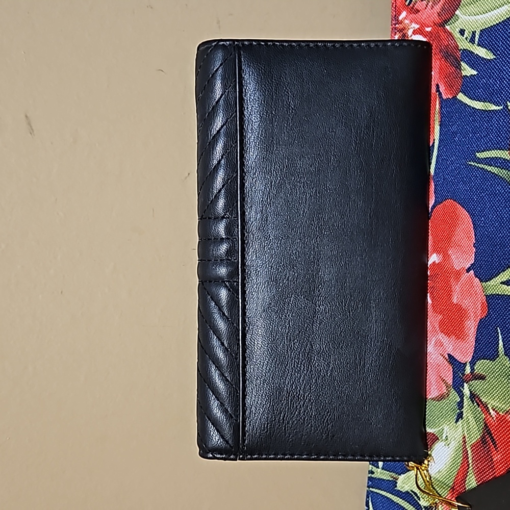 NWT bebe Black Wallet - Picture 2 of 7